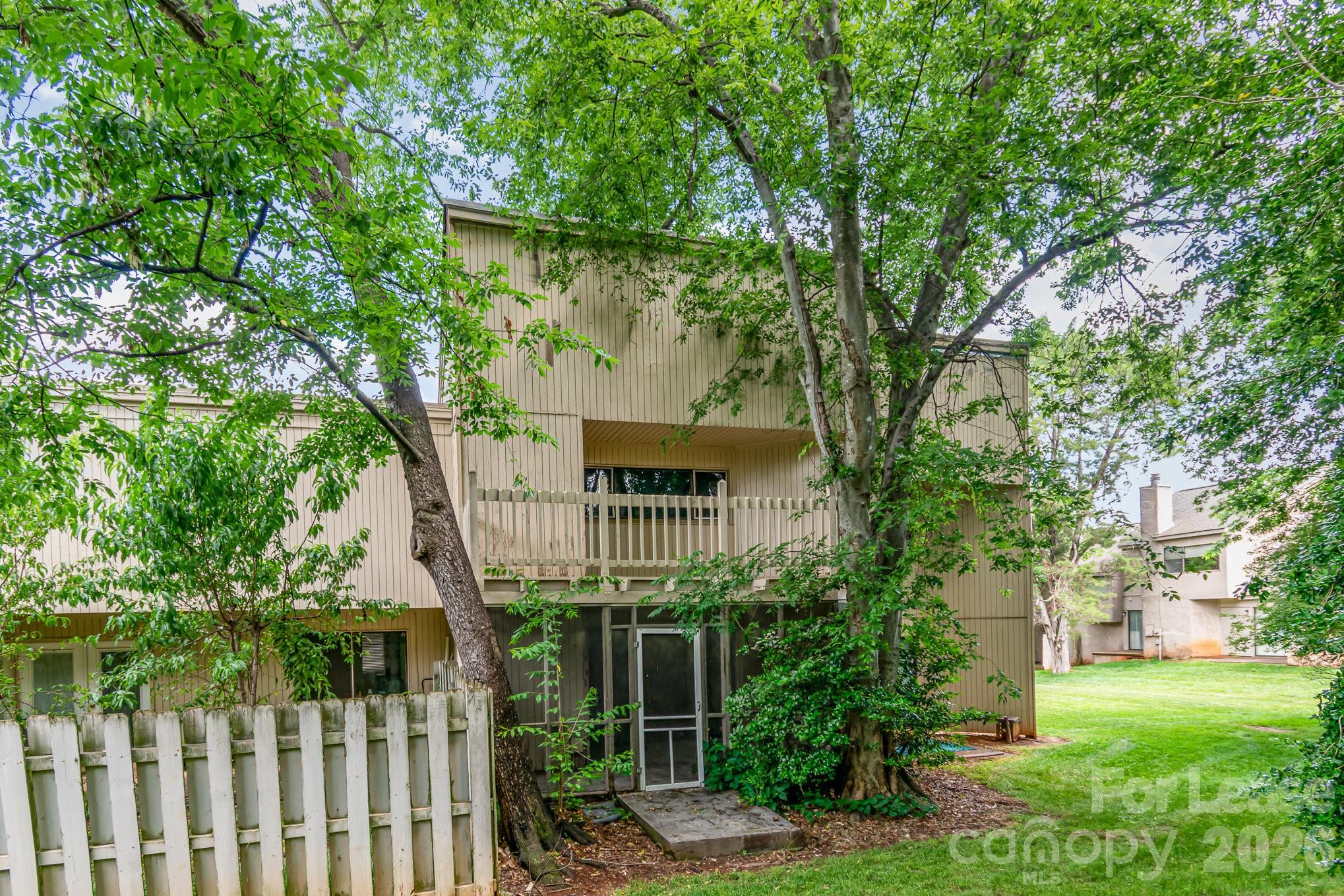 8005 Horse Chestnut Lane Charlotte NC 28277