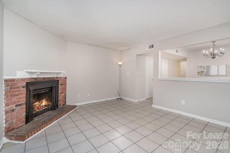 8005 Horse Chestnut Lane Charlotte NC 28277