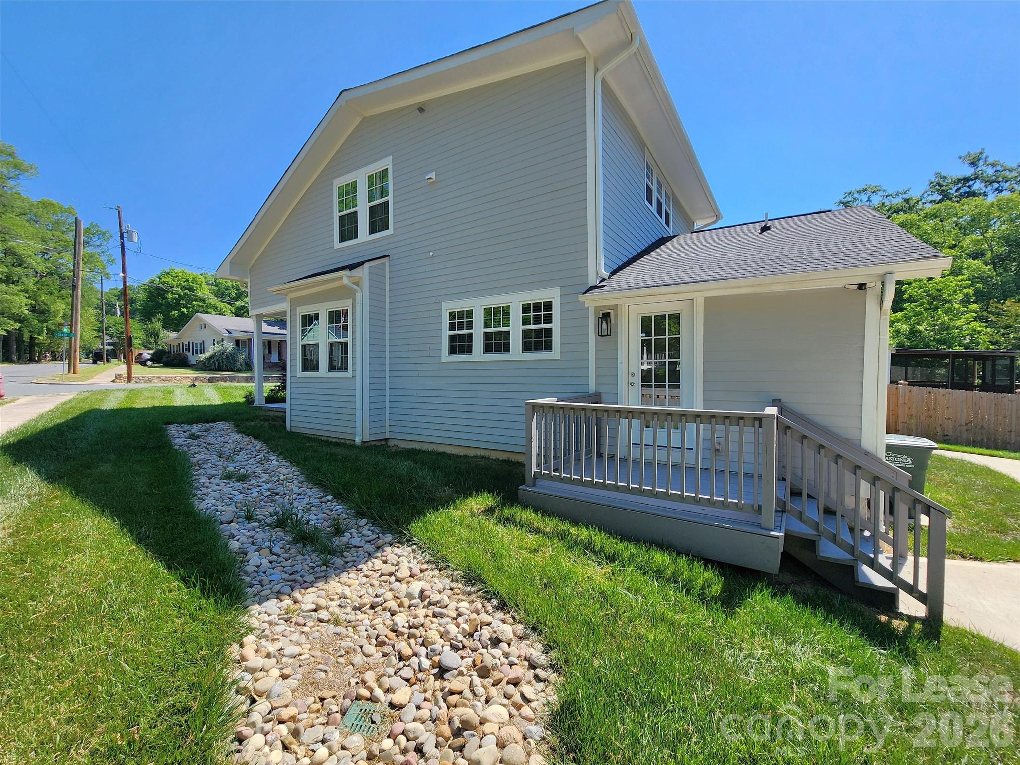 411 W 6th Avenue Gastonia NC 28052