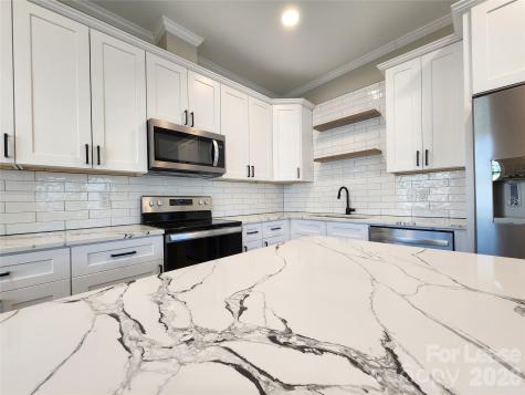 411 W 6th Avenue Gastonia NC 28052