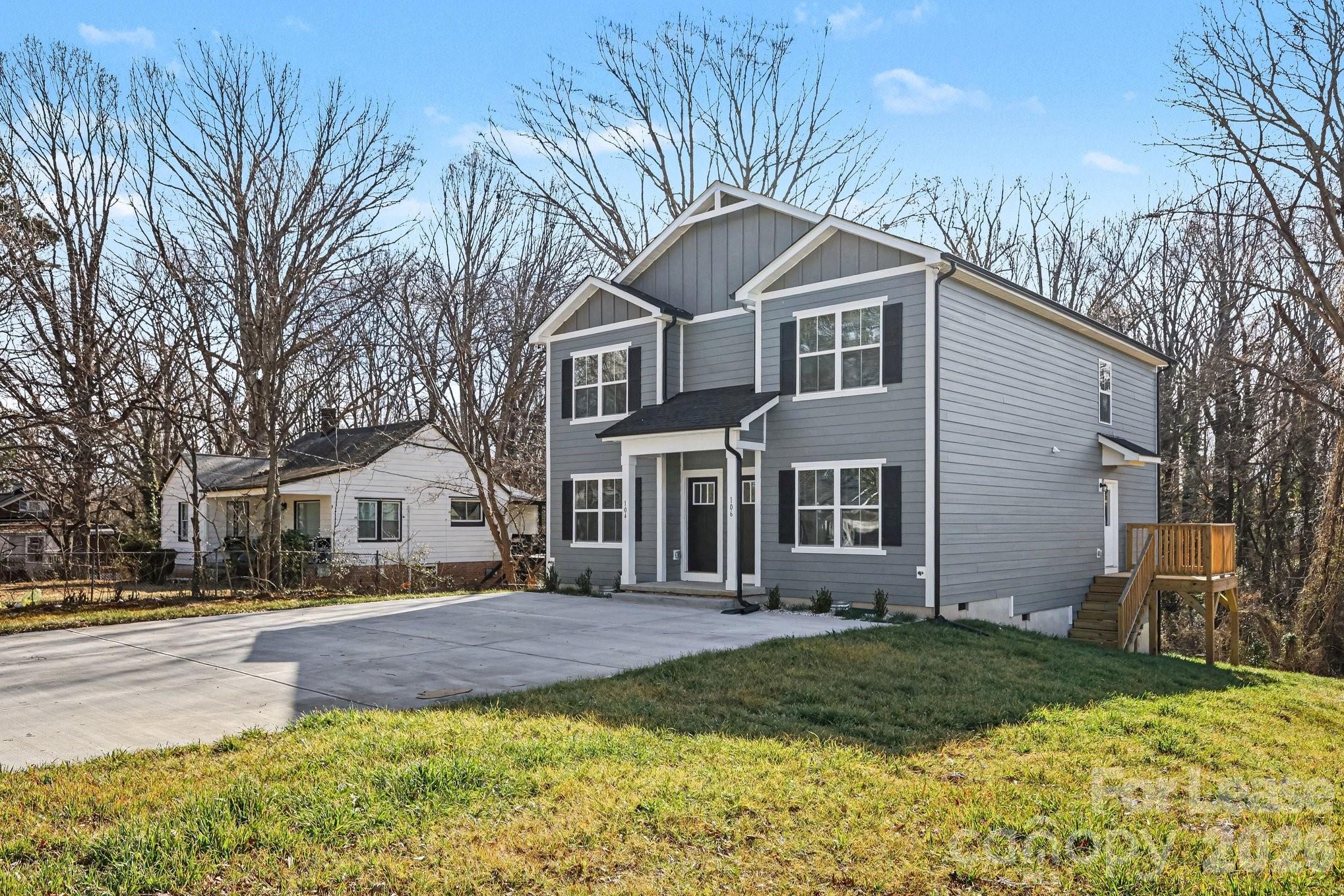 104 10th Avenue SE Hickory NC 28602
