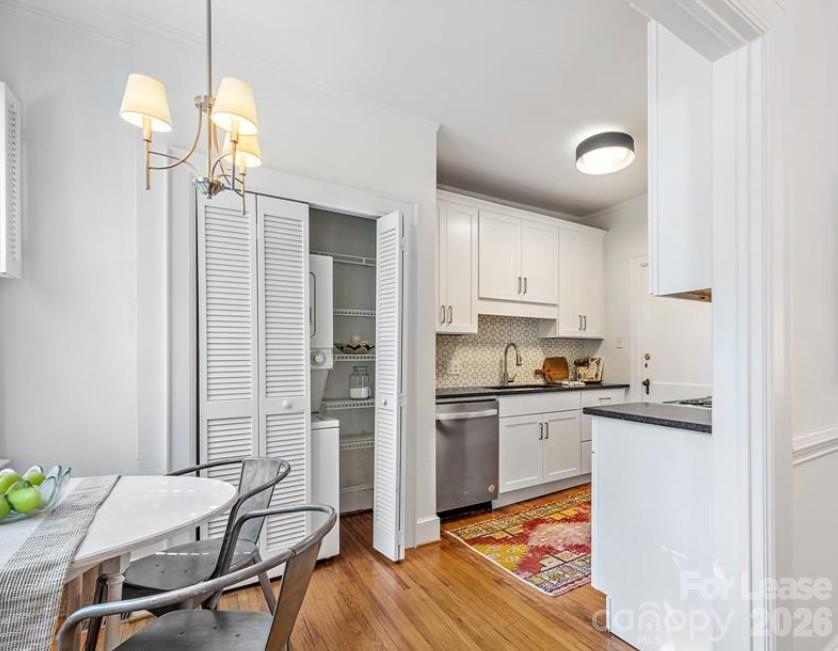 118 Altondale Avenue Charlotte NC 28207