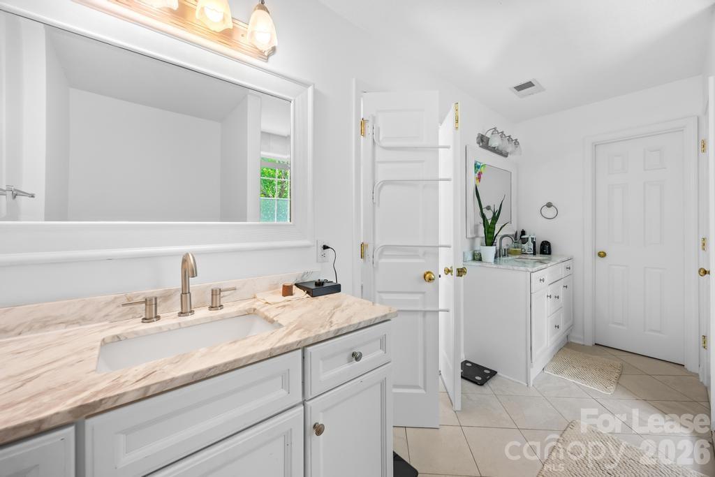 124 Shorecrest Drive Davidson NC 28036
