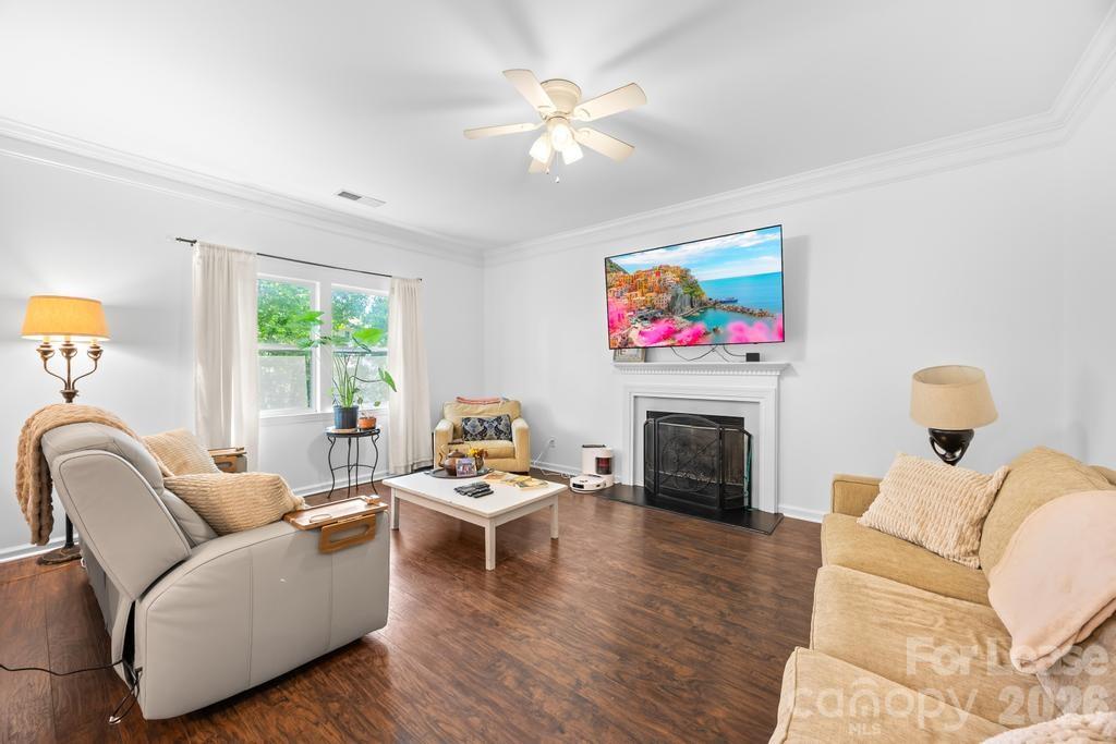 124 Shorecrest Drive Davidson NC 28036