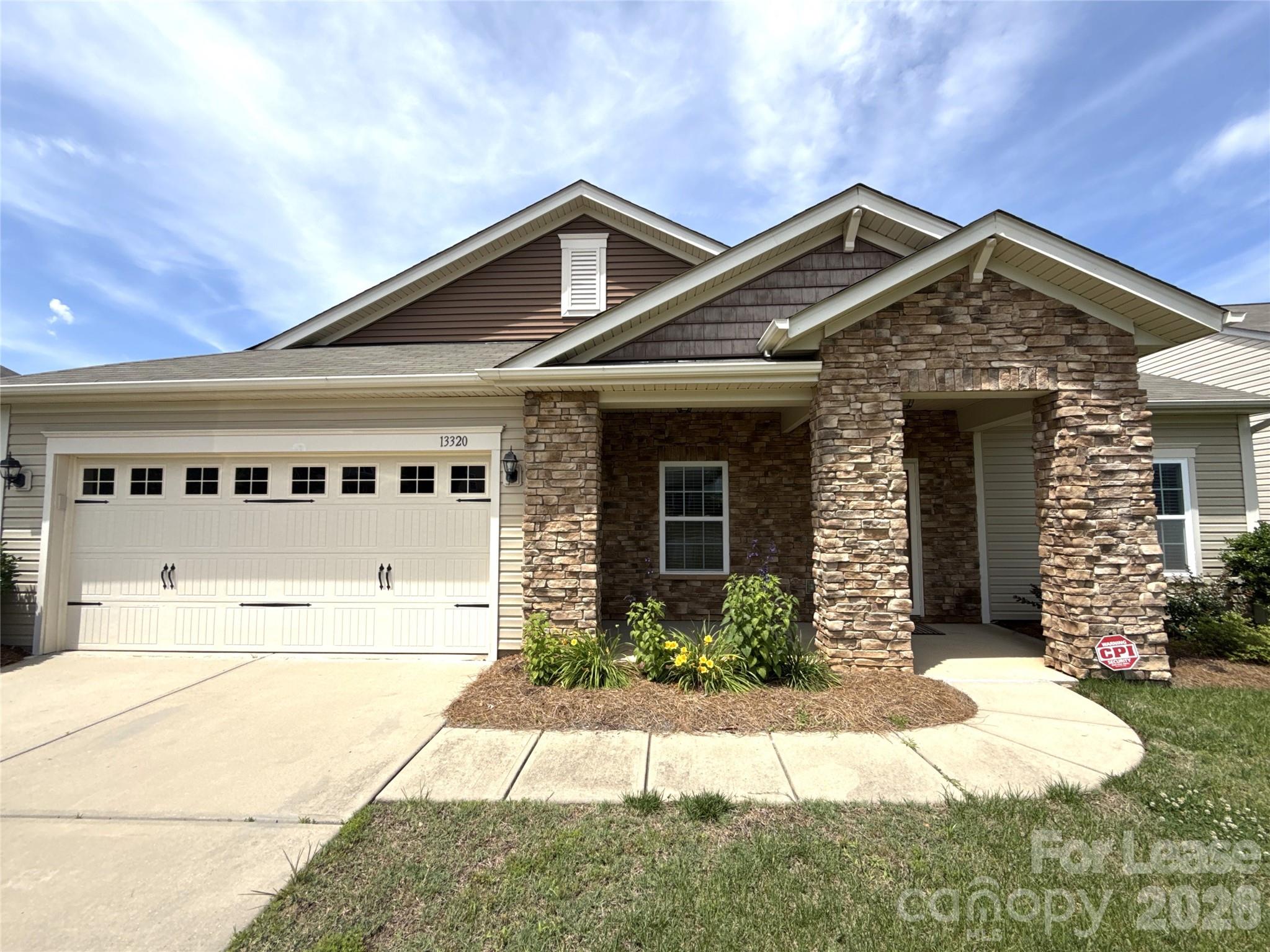13320 Hunting Birds Lane Charlotte NC 28278