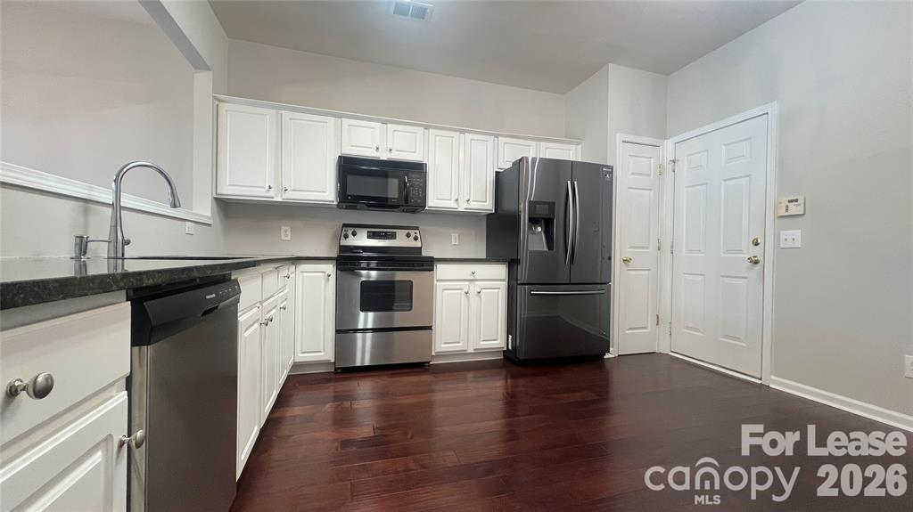 10232 Garmoyle Street Charlotte NC 28277