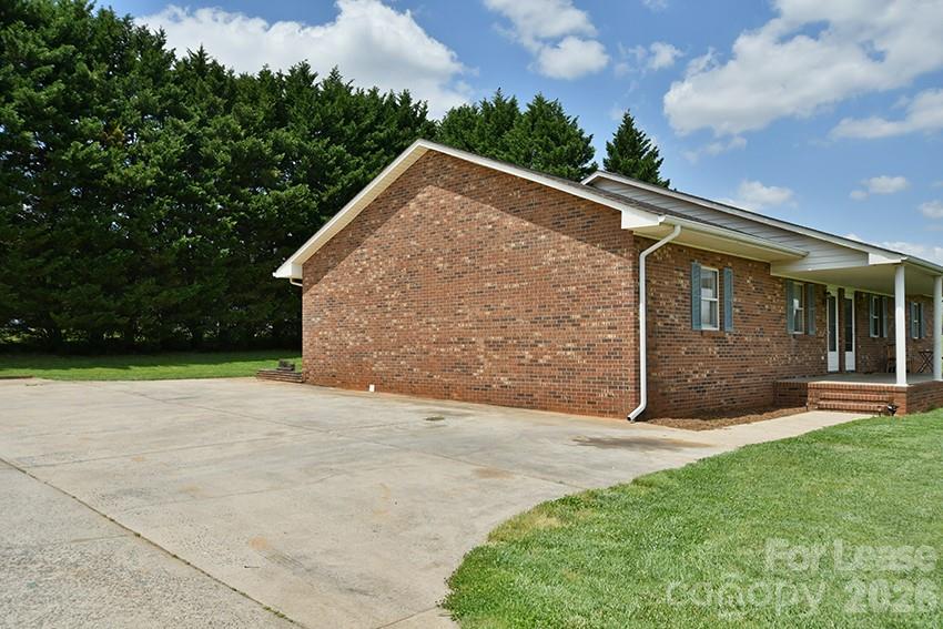152 Glen Gar Drive Lincolnton NC 28092