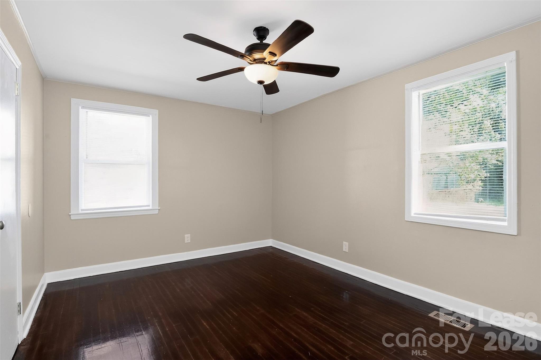 1011 Lomond Avenue Charlotte NC 28206