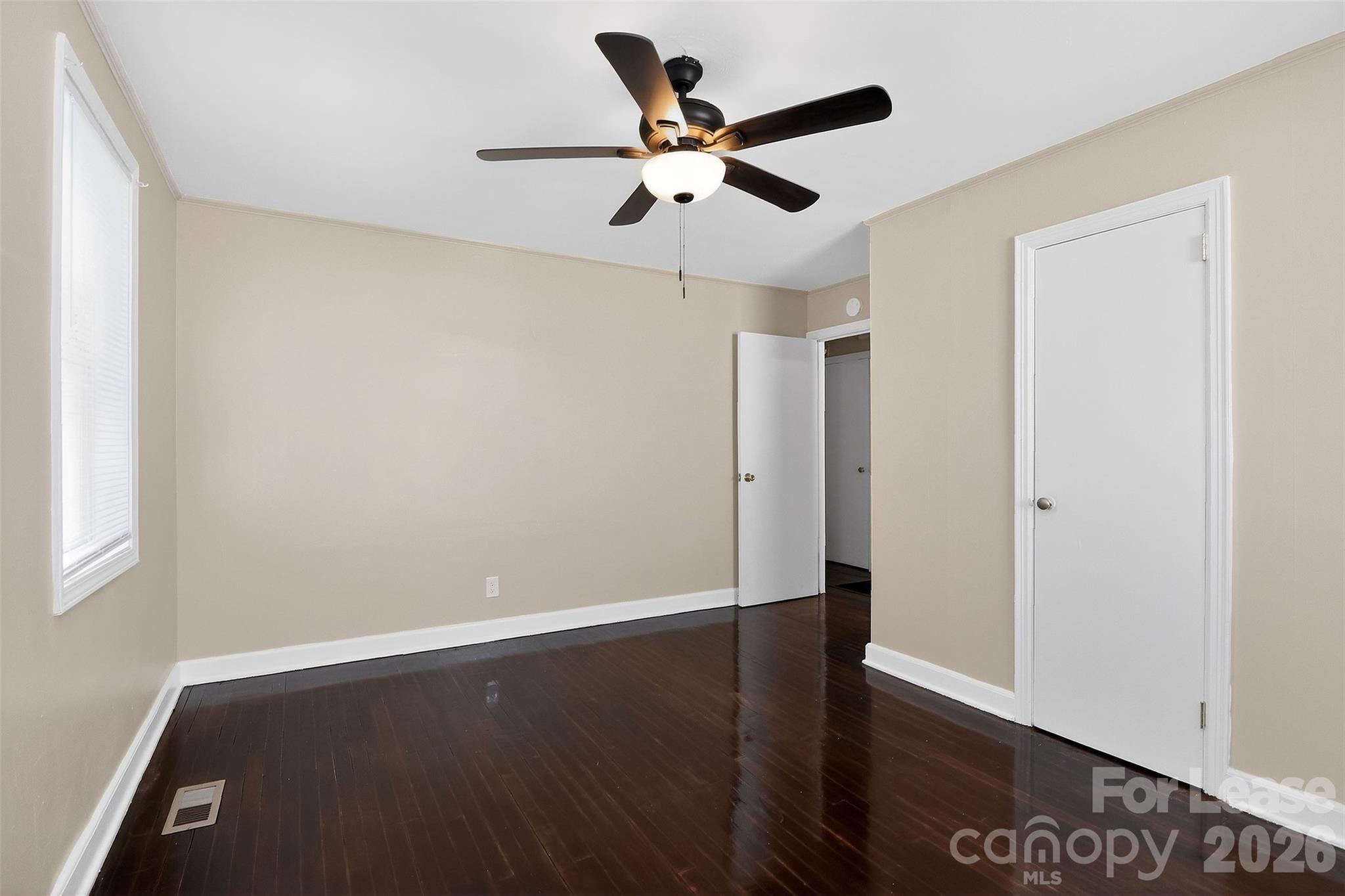 1011 Lomond Avenue Charlotte NC 28206