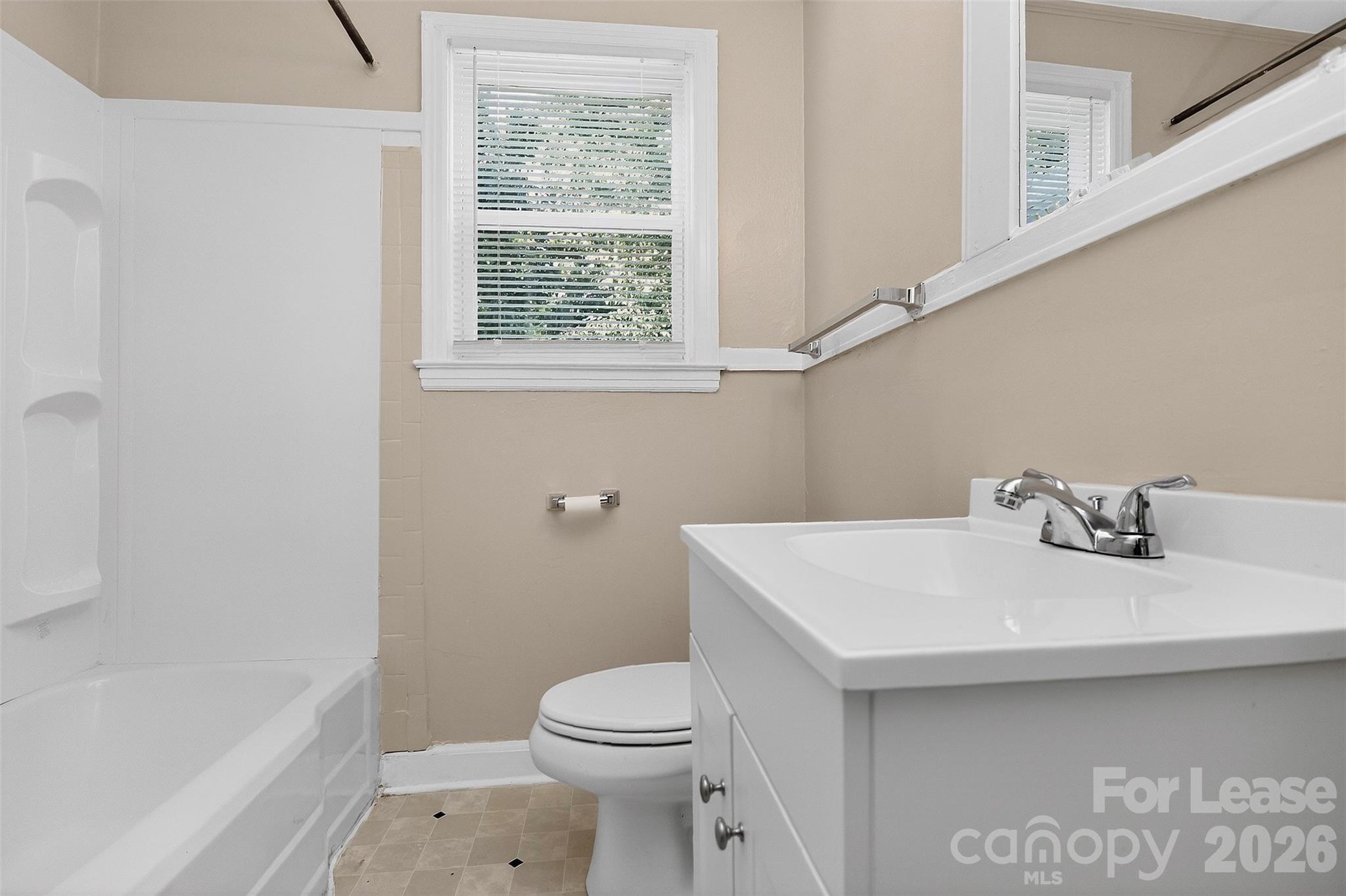 1011 Lomond Avenue Charlotte NC 28206