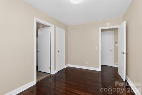 1011 Lomond Avenue Charlotte NC 28206