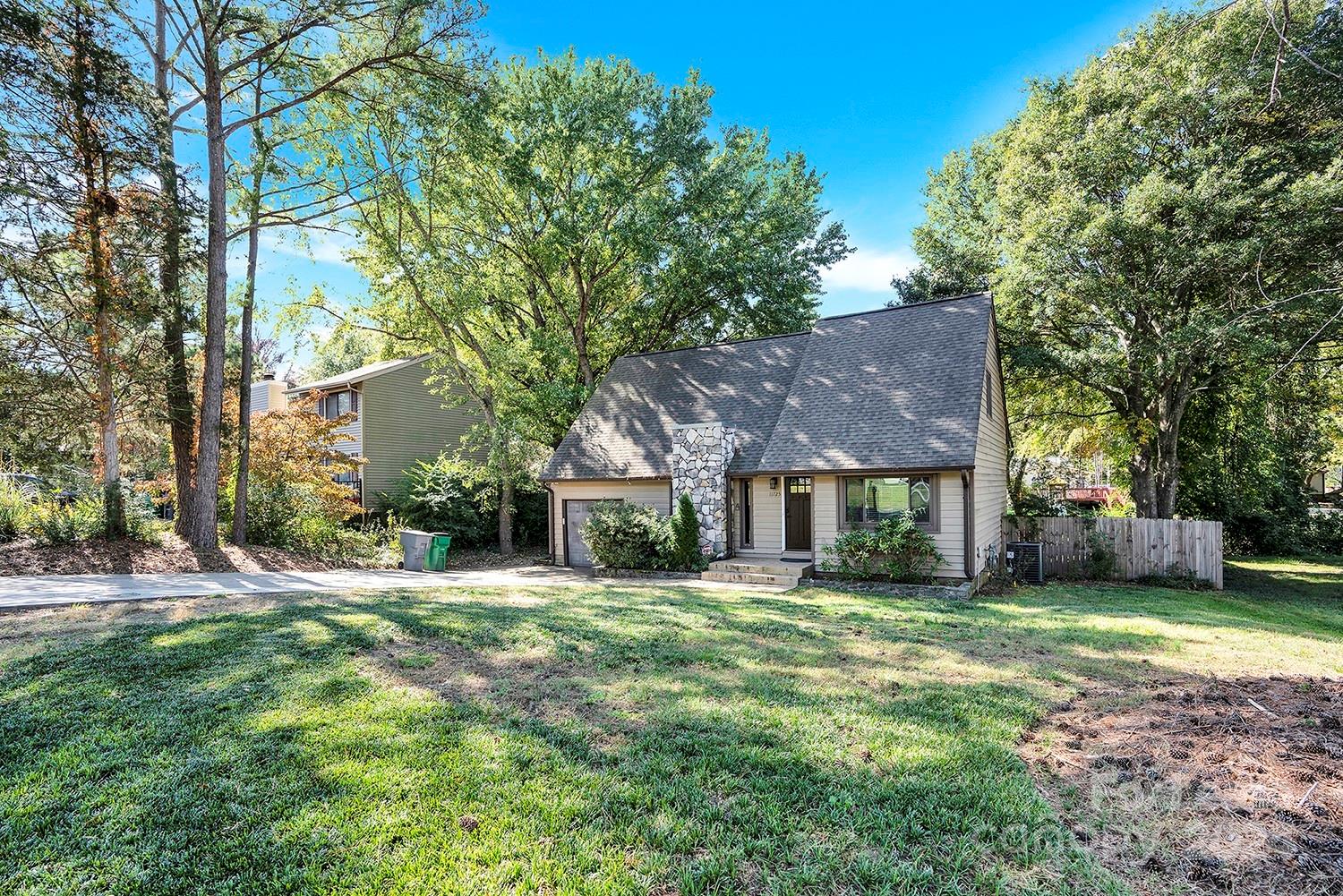 11725 Carmel Lakes Drive Charlotte NC 28226