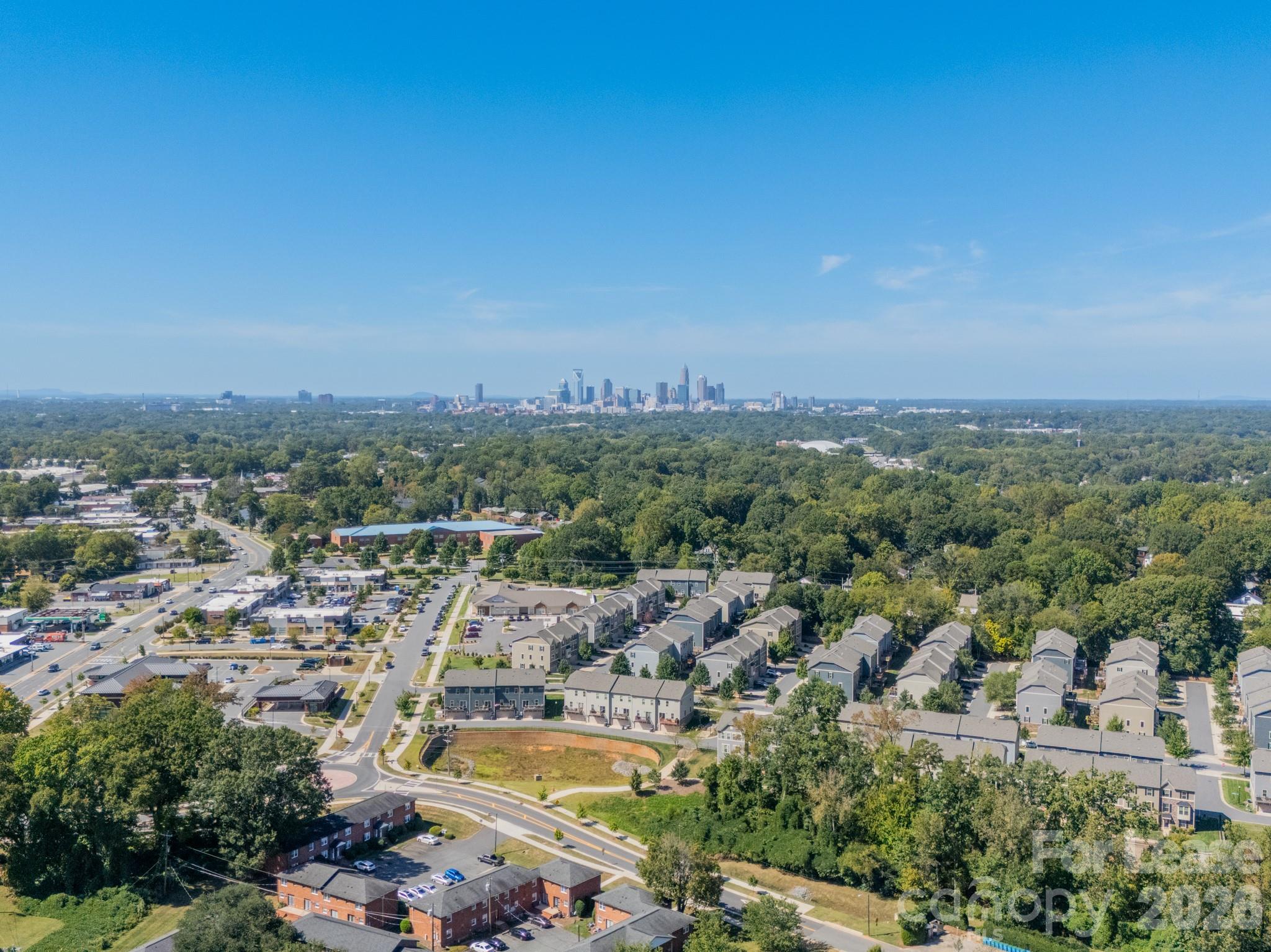 4040 Hidden Oaks Drive Charlotte NC 28205