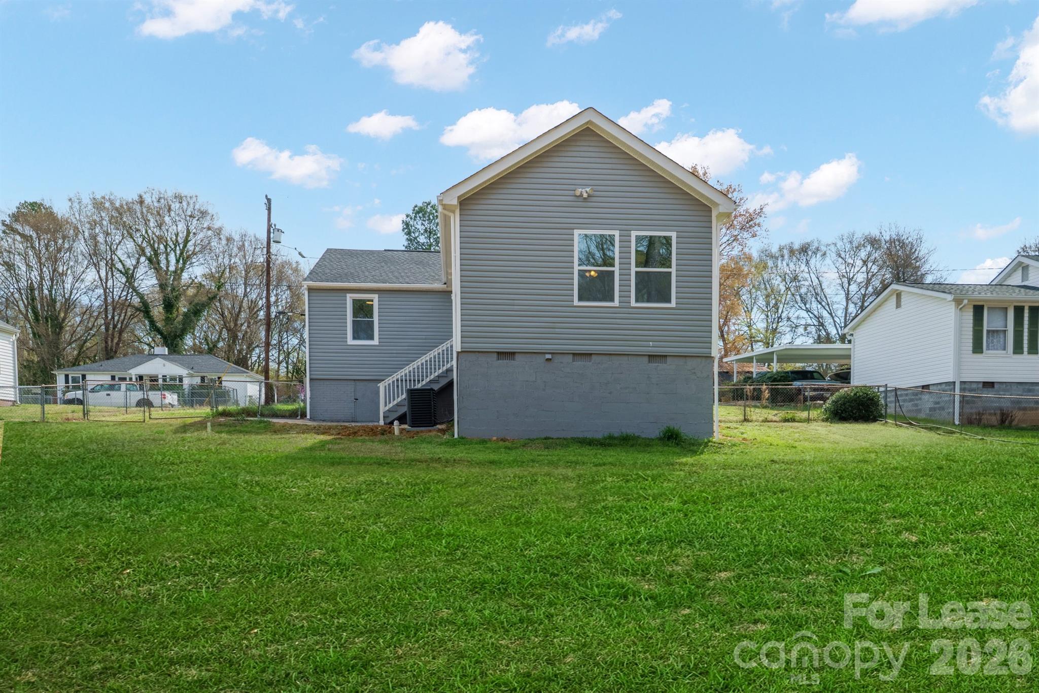 1417 N Oakwood Street Gastonia NC 28052
