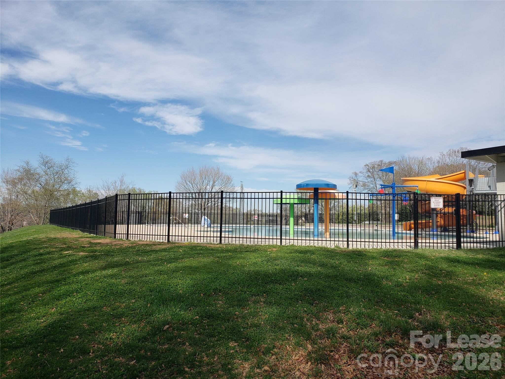 1417 N Oakwood Street Gastonia NC 28052
