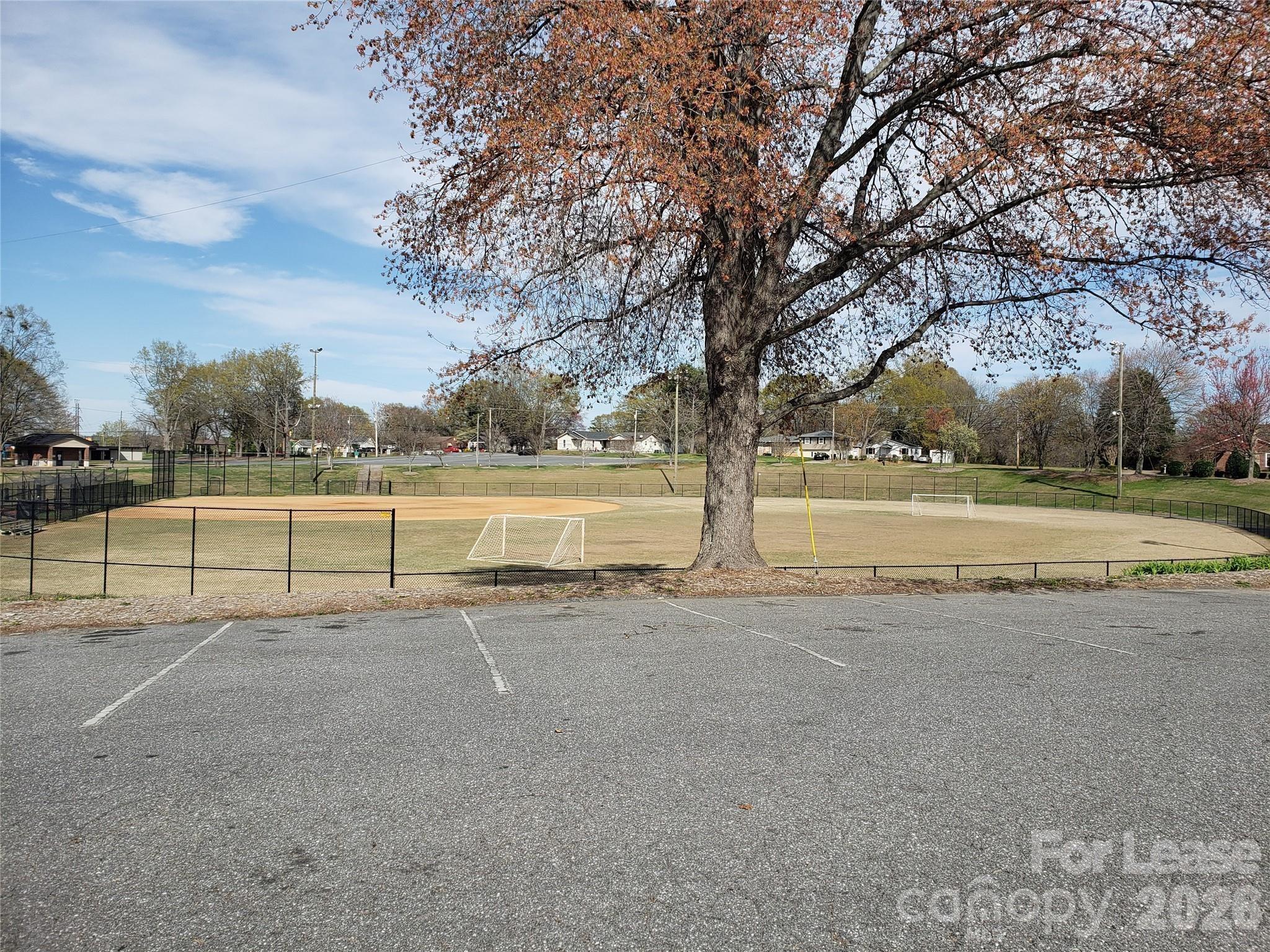 1417 N Oakwood Street Gastonia NC 28052