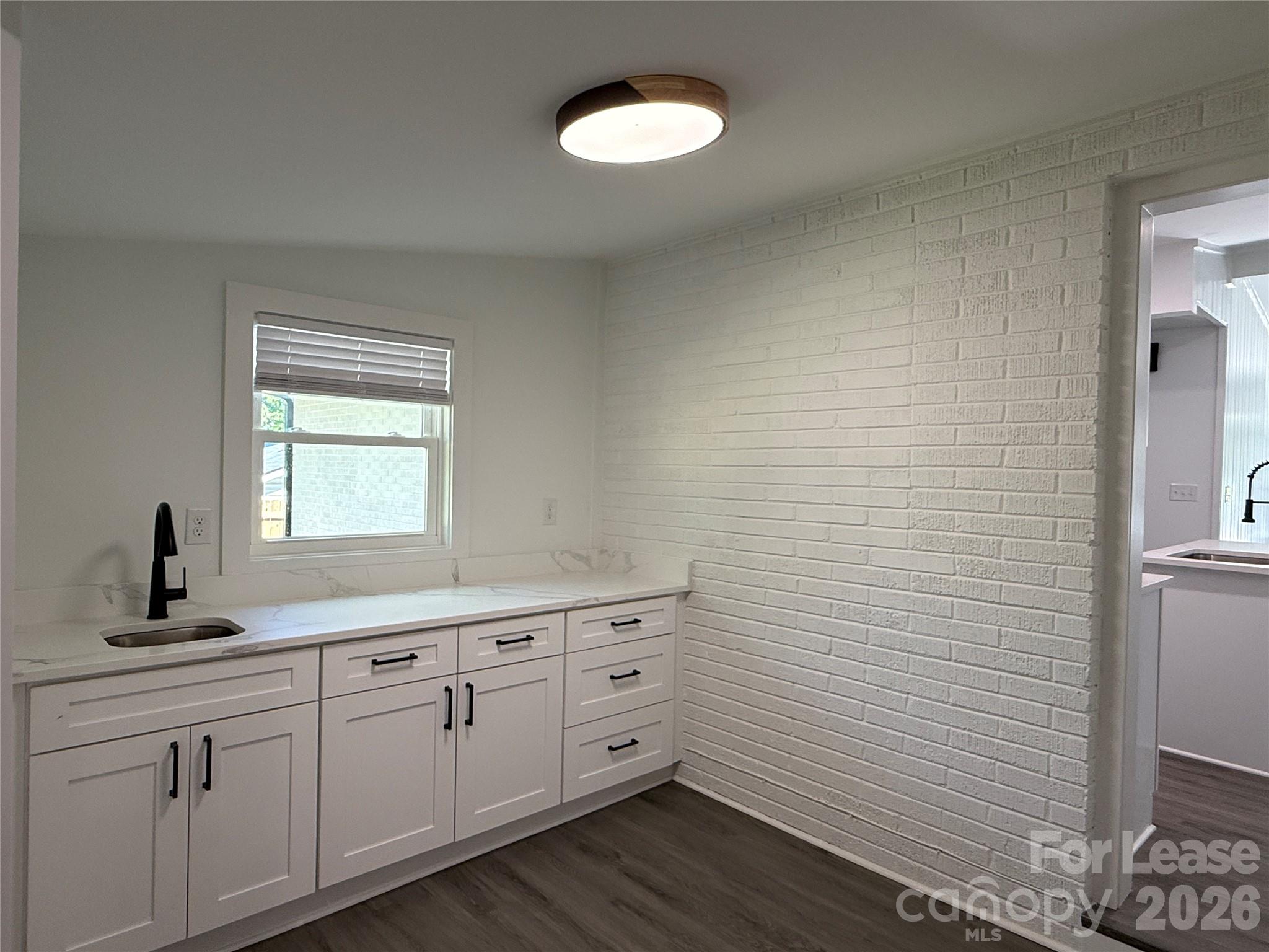 1139 Clanton Road Charlotte NC 28217
