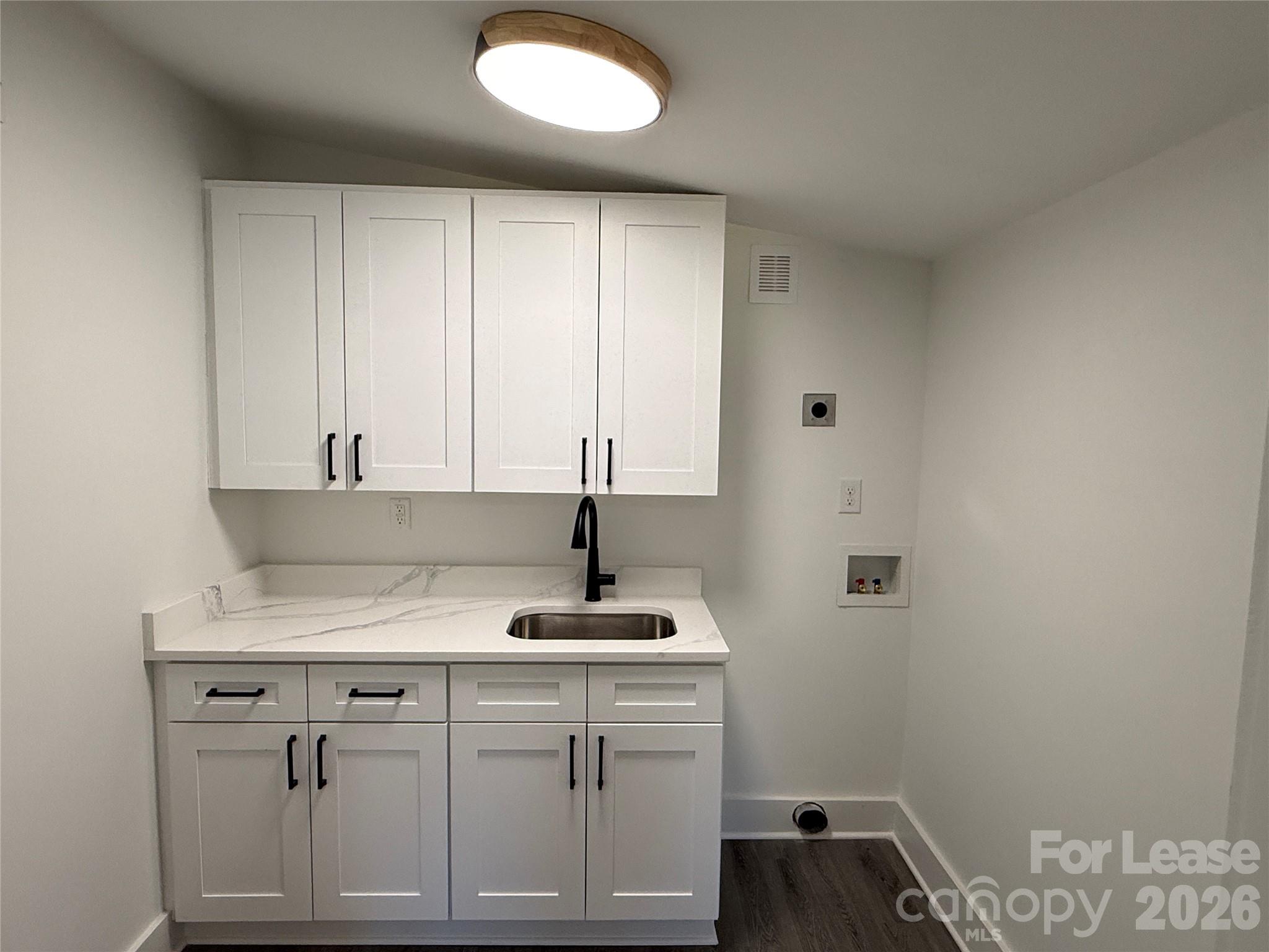1139 Clanton Road Charlotte NC 28217