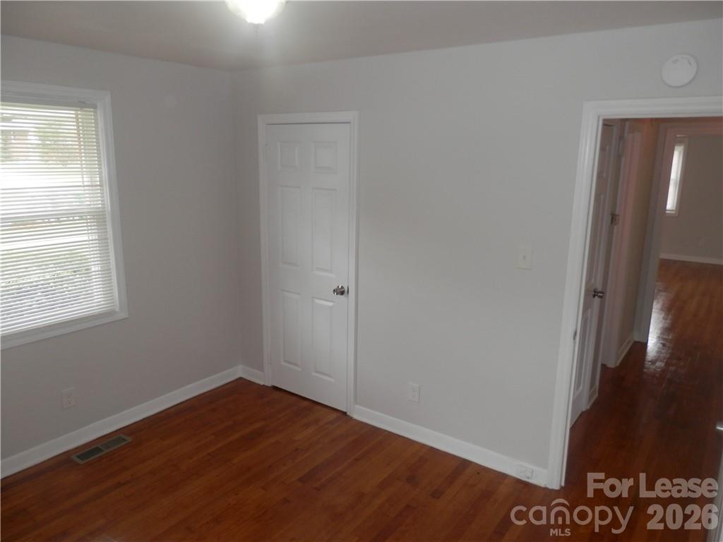 2827 Burbank Drive Charlotte NC 28216