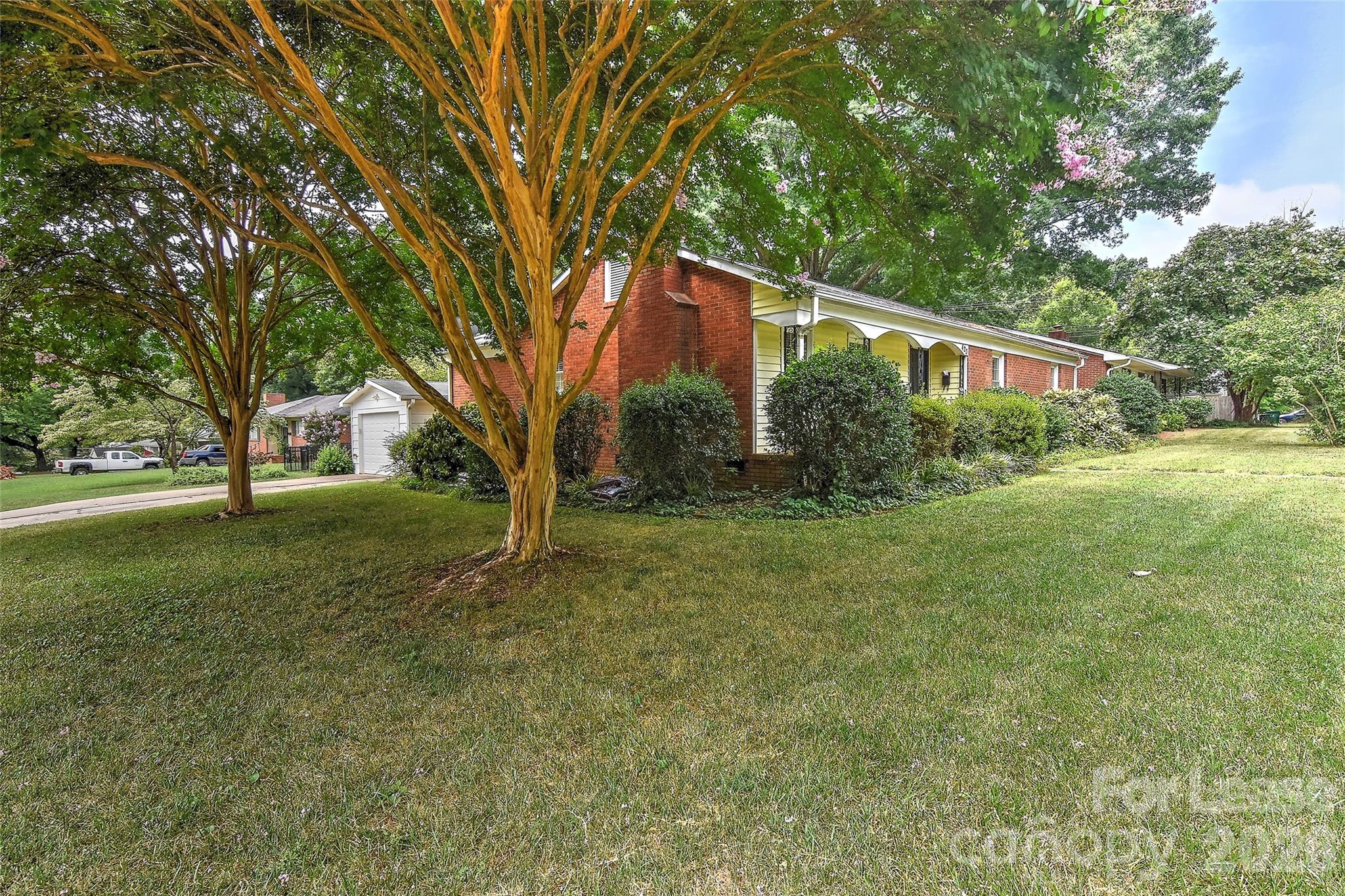 420 Seneca Place Charlotte NC 28210
