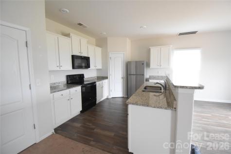 9709 Weikert Road Charlotte NC 28215
