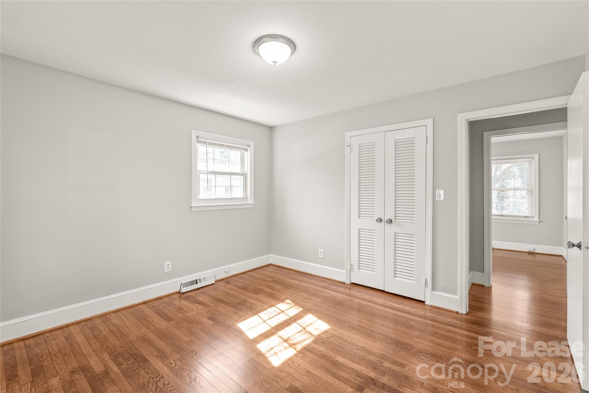 4914 Kistler Avenue Charlotte NC 28205