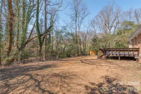 4914 Kistler Avenue Charlotte NC 28205