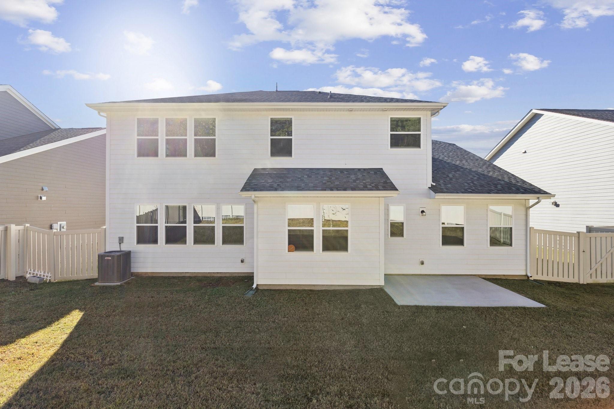 15311 Red Canoe Way Charlotte NC 28278