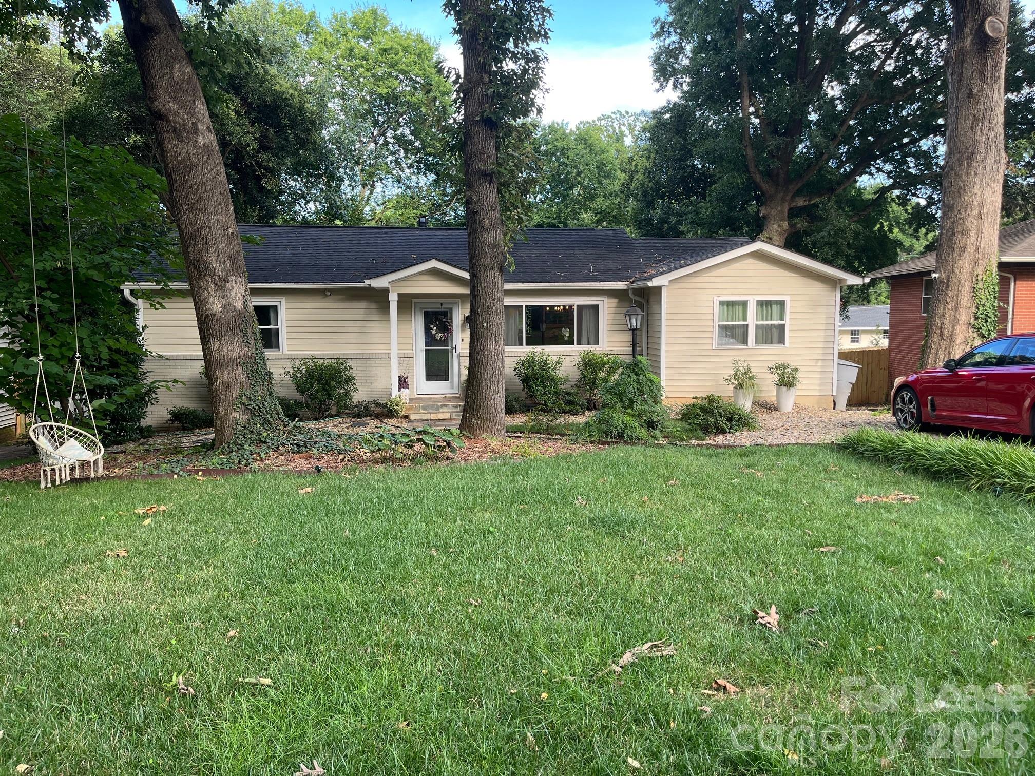 544 Manhasset Road Charlotte NC 28209