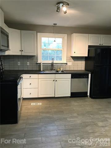 5027 Baylor Drive Charlotte NC 28210