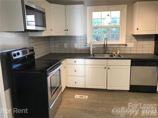 5027 Baylor Drive Charlotte NC 28210