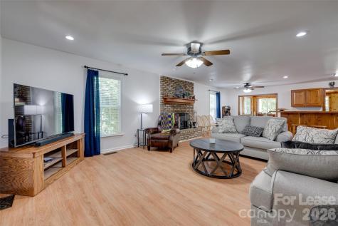 970 E Old Limestone Road York SC 29745