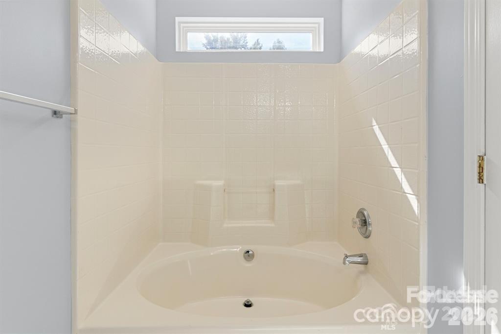 6828 Ayrshire Glen Place Charlotte NC 28273
