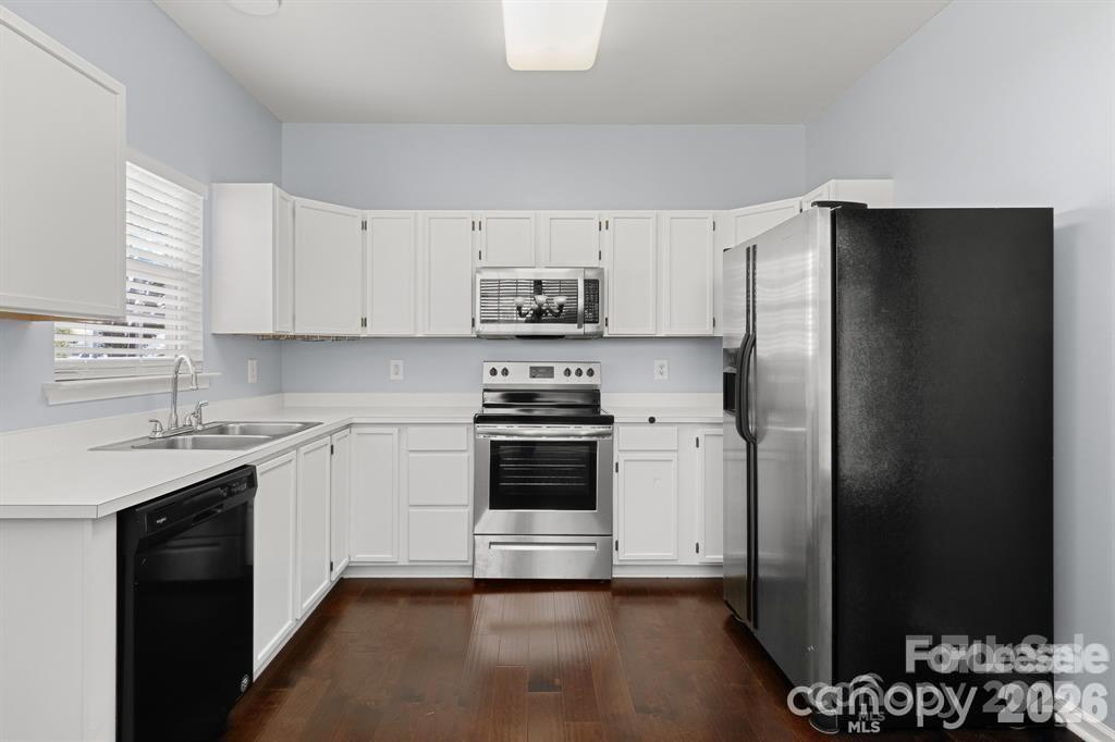 6828 Ayrshire Glen Place Charlotte NC 28273