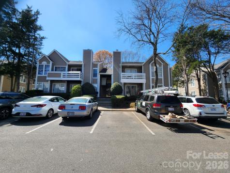 9603-D Vinca Circle Charlotte NC 28213