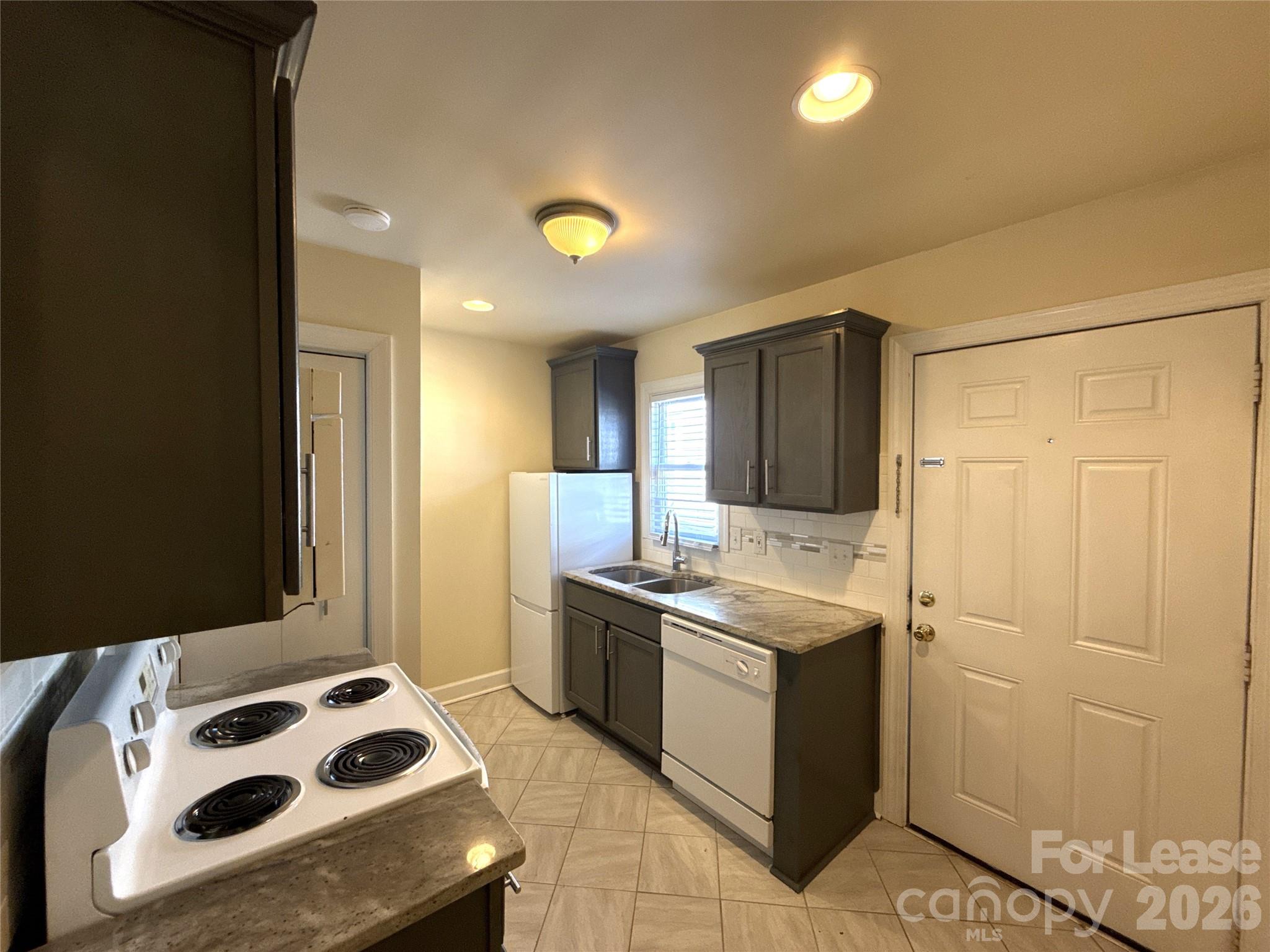 707 Grandin Road Charlotte NC 28208