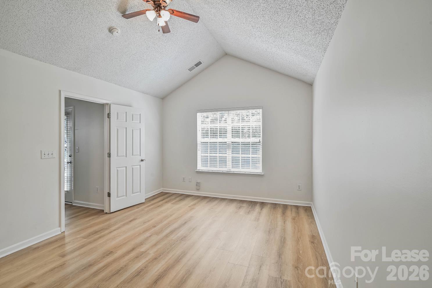 10630 Sleigh Bell Lane Charlotte NC 28216