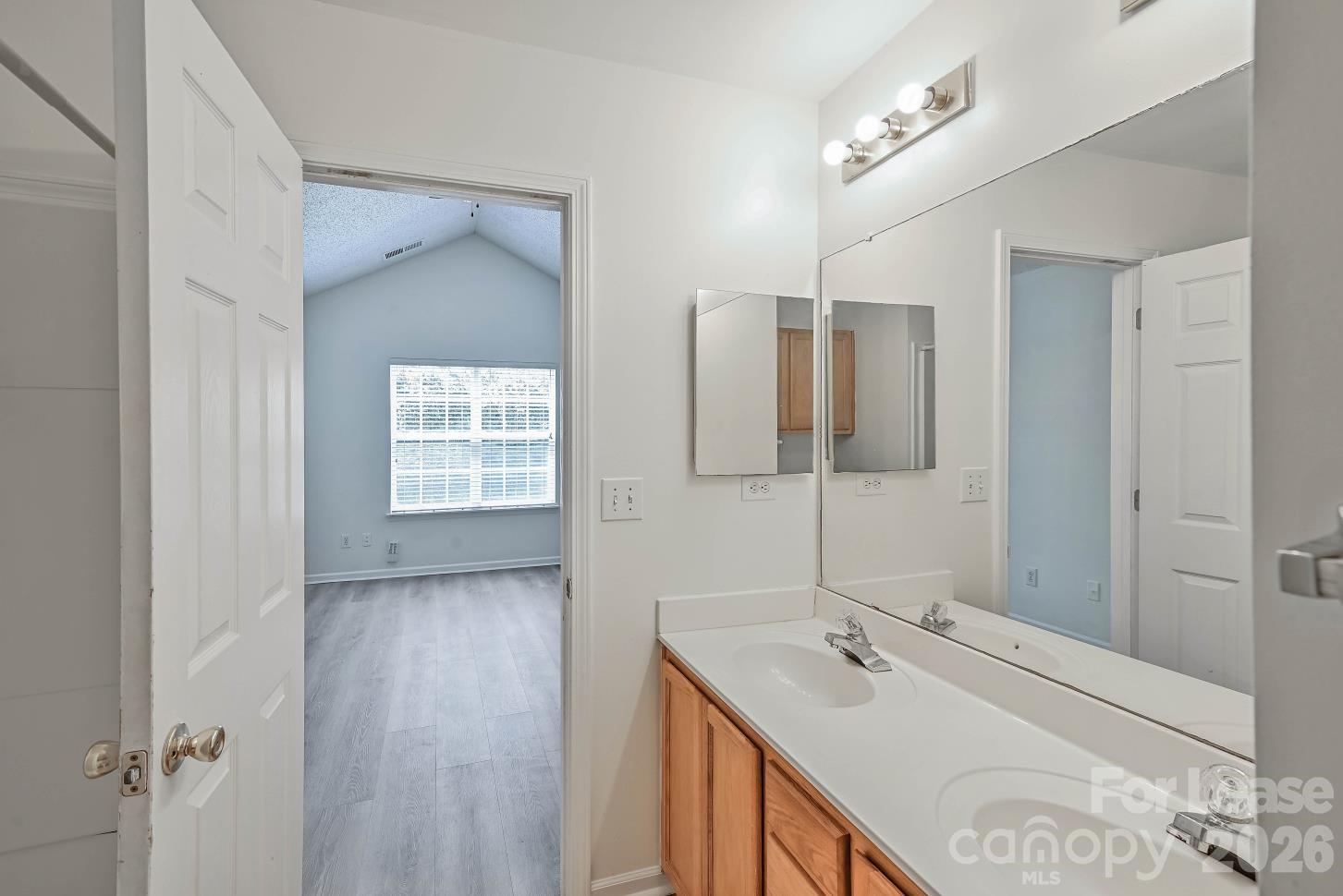 10630 Sleigh Bell Lane Charlotte NC 28216