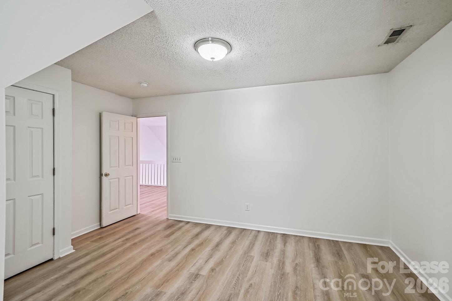 10630 Sleigh Bell Lane Charlotte NC 28216