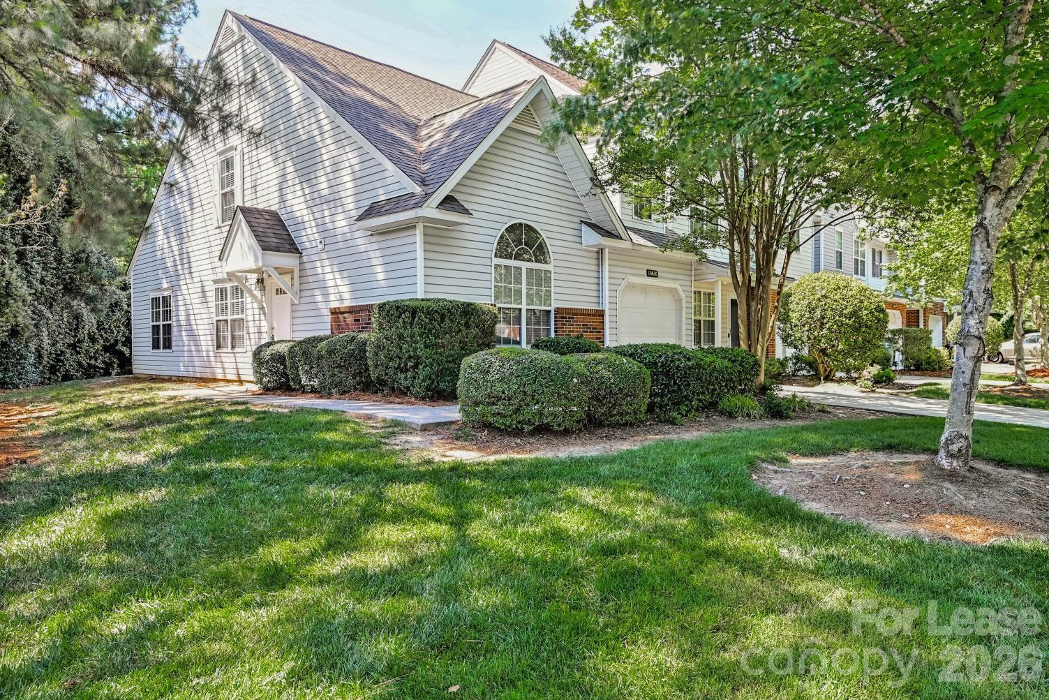 10630 Sleigh Bell Lane Charlotte NC 28216
