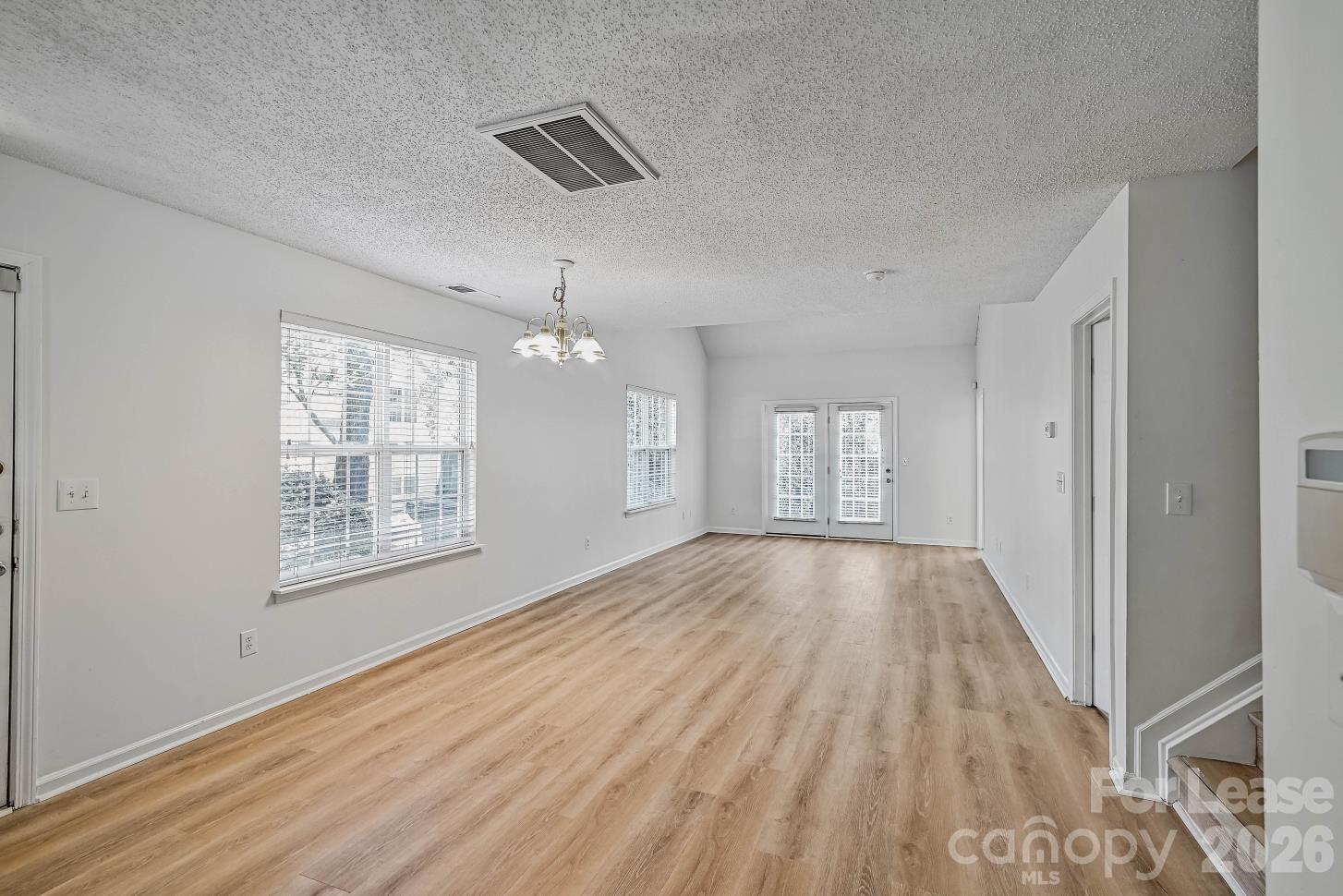 10630 Sleigh Bell Lane Charlotte NC 28216