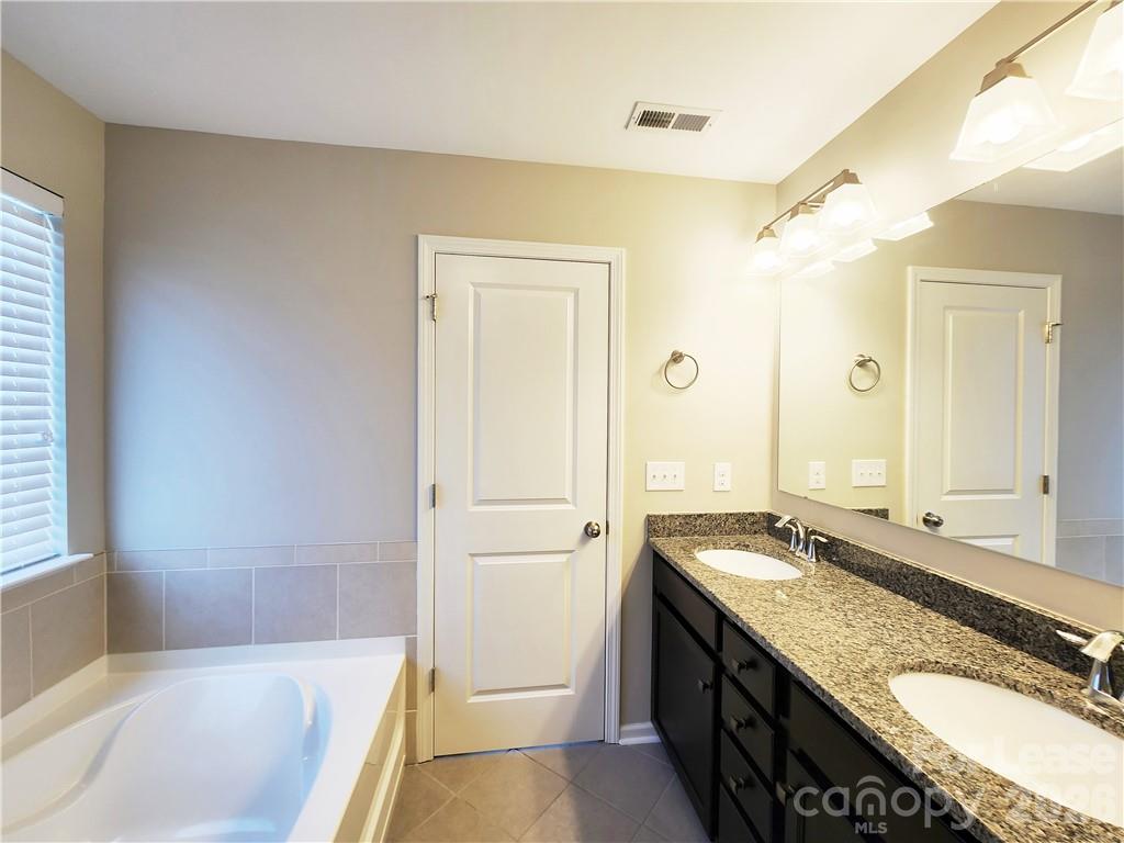4925 Grace View Drive Pineville NC 28134