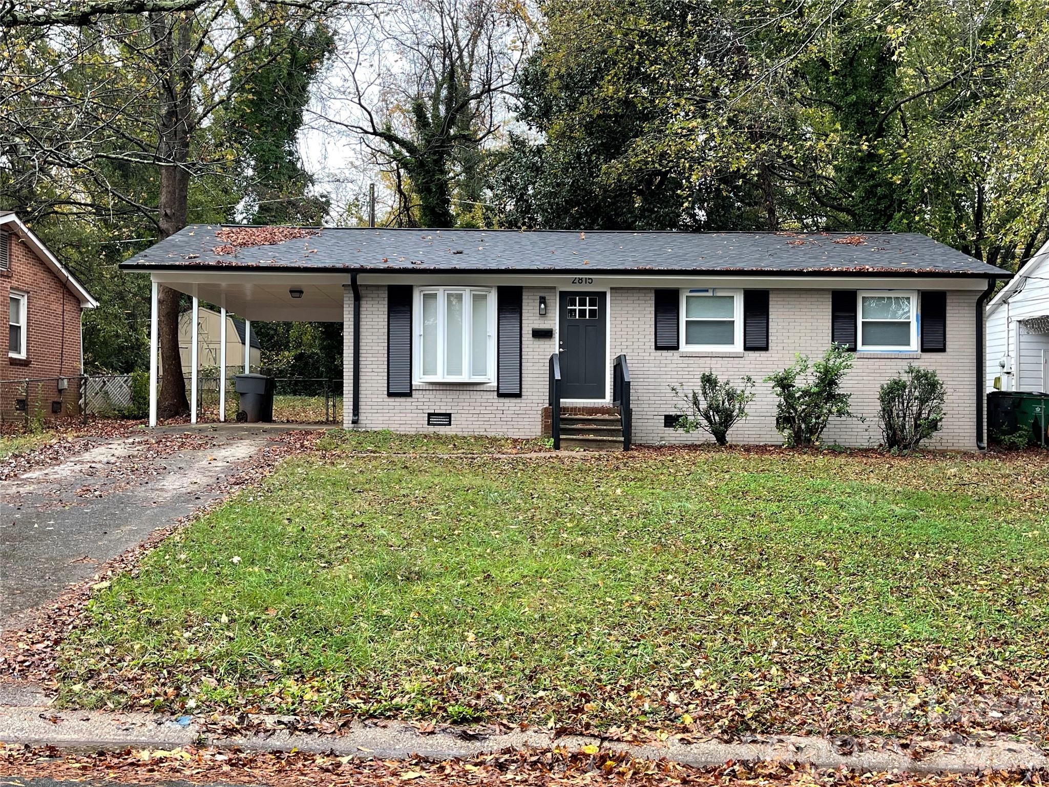2815 Ravencroft Drive Charlotte NC 28208