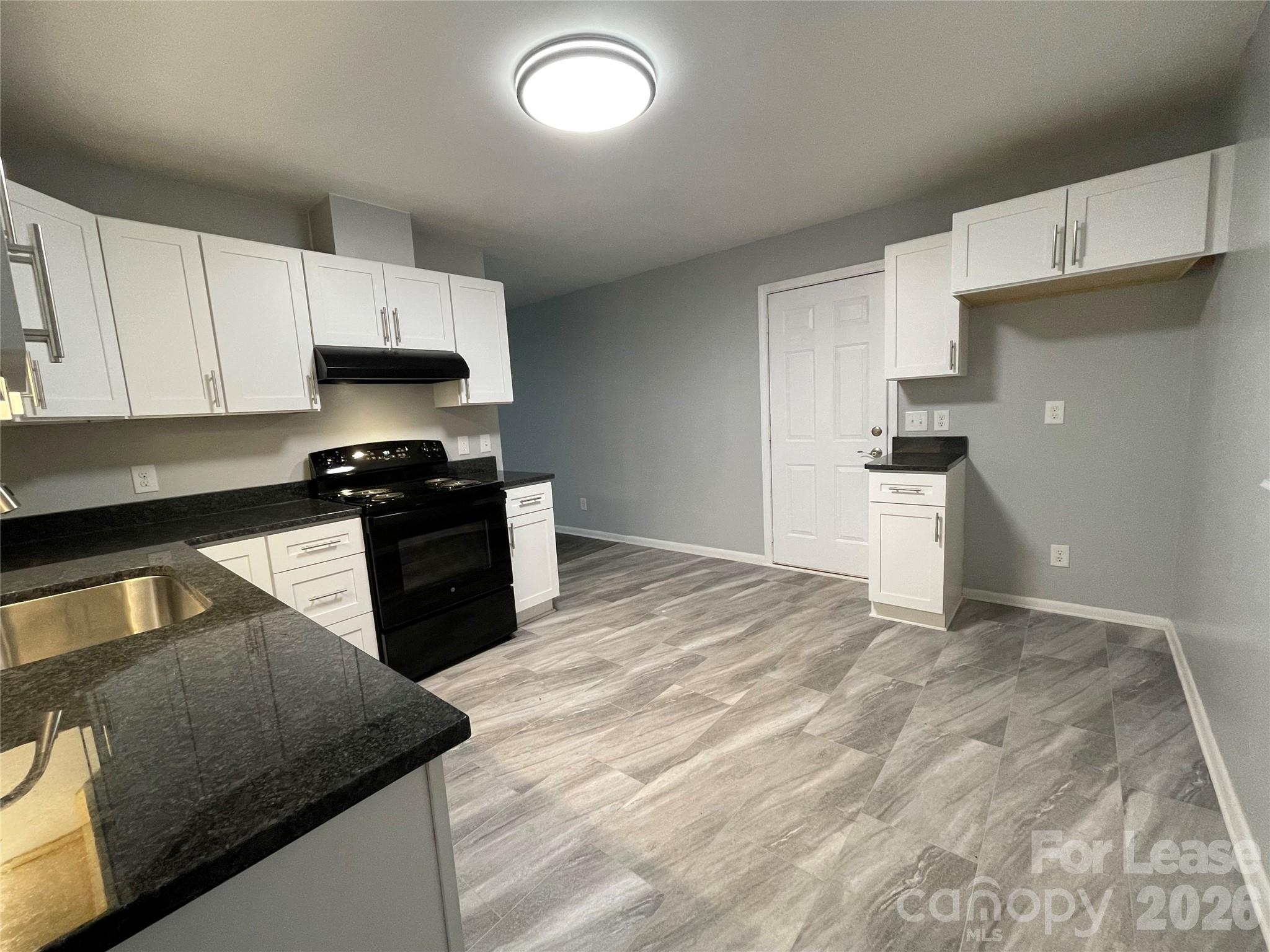2815 Ravencroft Drive Charlotte NC 28208