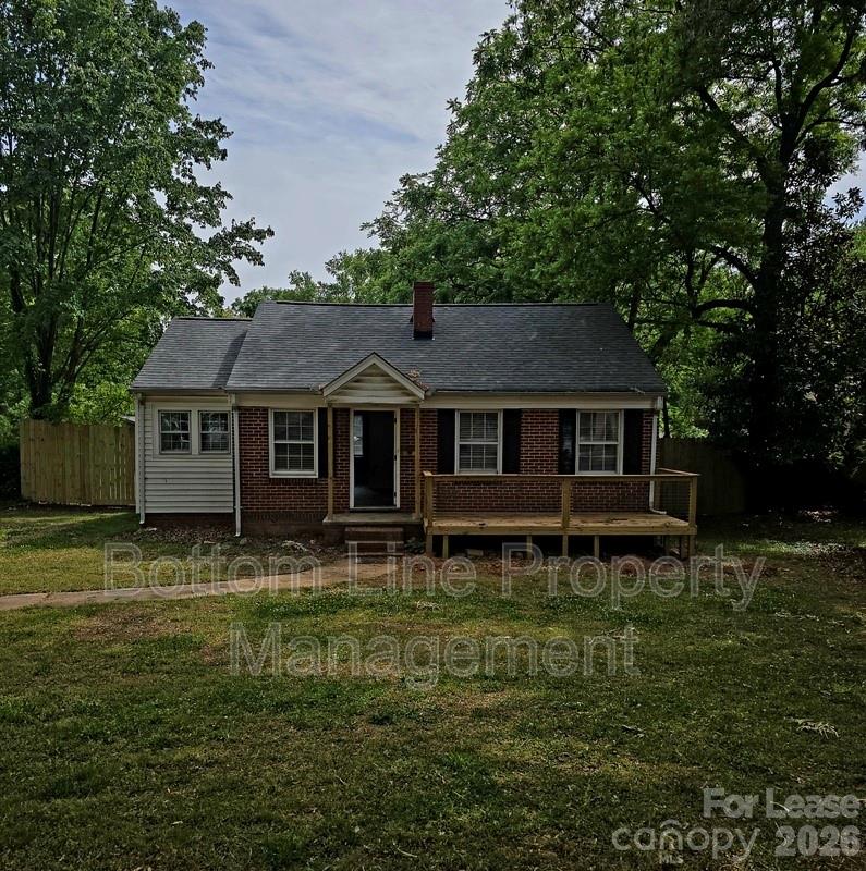 5008 Doris Avenue Charlotte NC 28205