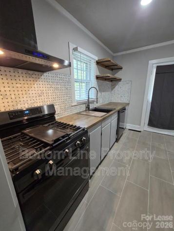 5008 Doris Avenue Charlotte NC 28205