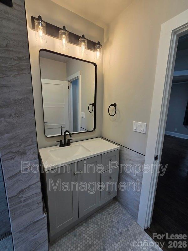 5008 Doris Avenue Charlotte NC 28205