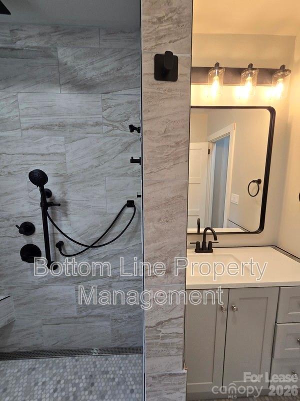 5008 Doris Avenue Charlotte NC 28205