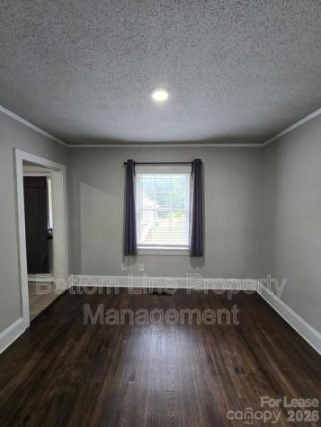 5008 Doris Avenue Charlotte NC 28205