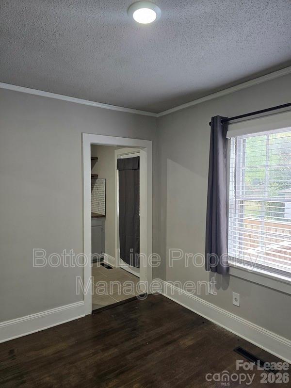 5008 Doris Avenue Charlotte NC 28205